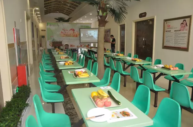 û���ǾͿ�ϧ�˰���